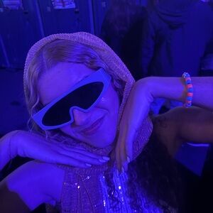 Meet your Posher, Summer